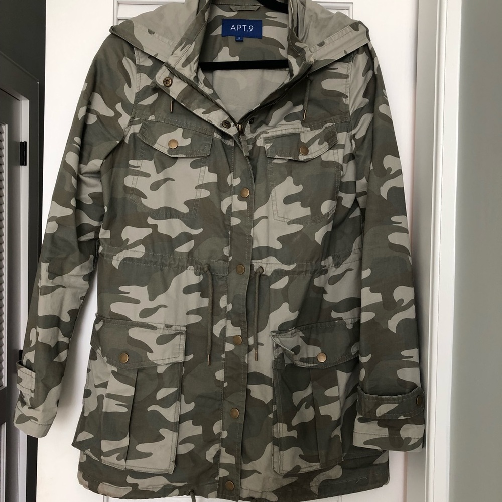 Apt 9 Camouflage anorak jacket.